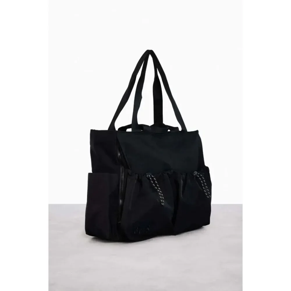 NWT Beis Sports Carryall Tote Duffle in Black